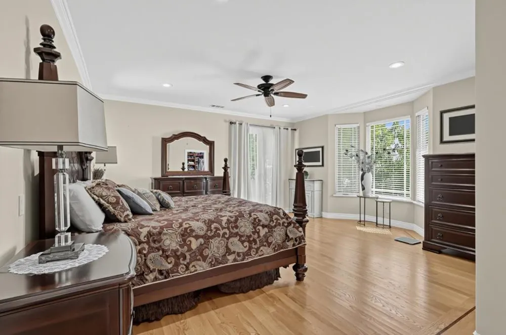 1507 Valota Road Redwood City, CA 94061