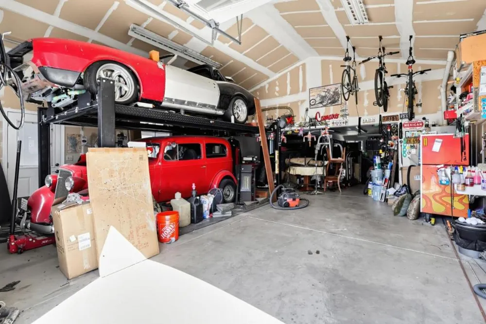 1507 Valota Road Redwood City, CA 94061