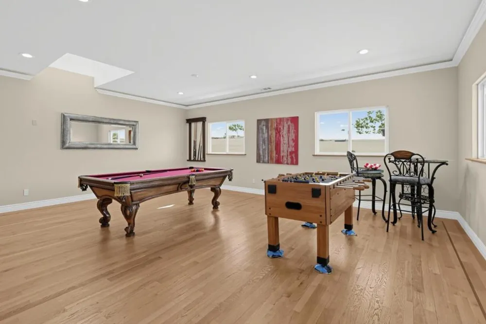 1507 Valota Road Redwood City, CA 94061