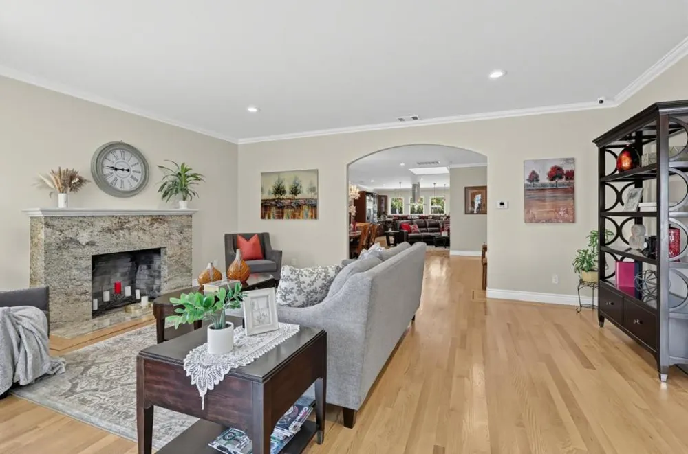 1507 Valota Road Redwood City, CA 94061