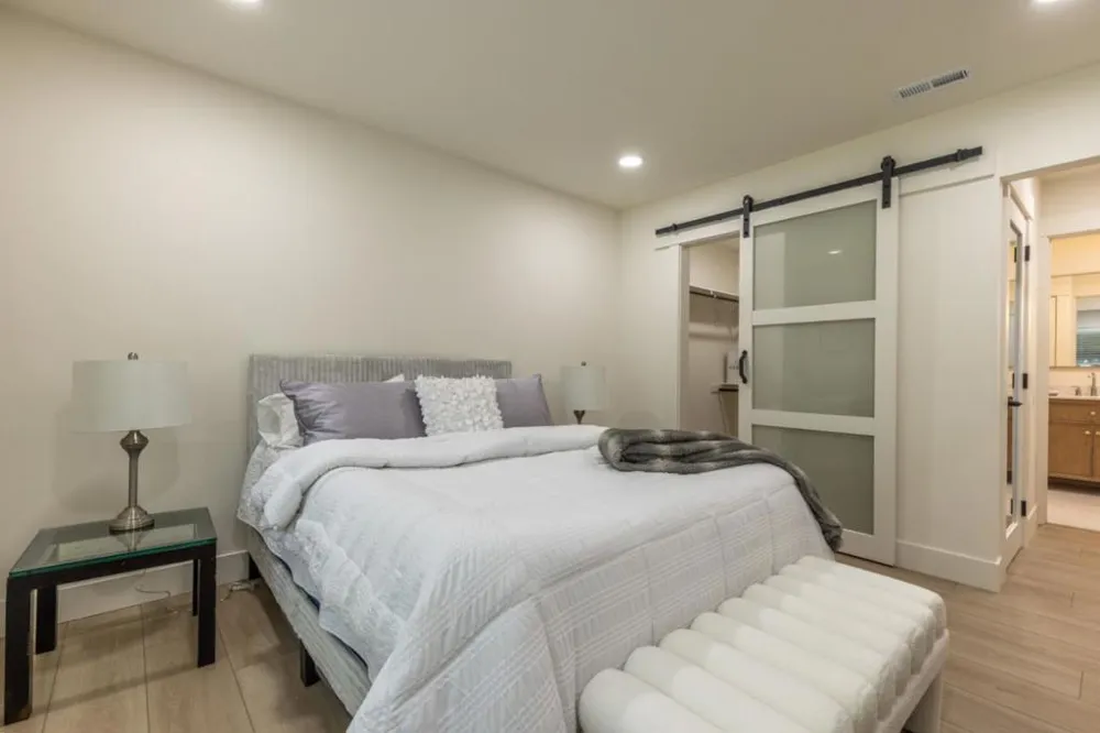 1201 Running springs Road #4 Walnut Creek, CA 94595