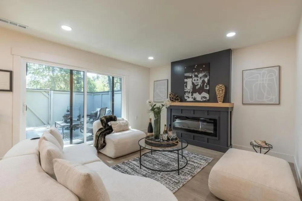 1201 Running springs Road #4 Walnut Creek, CA 94595