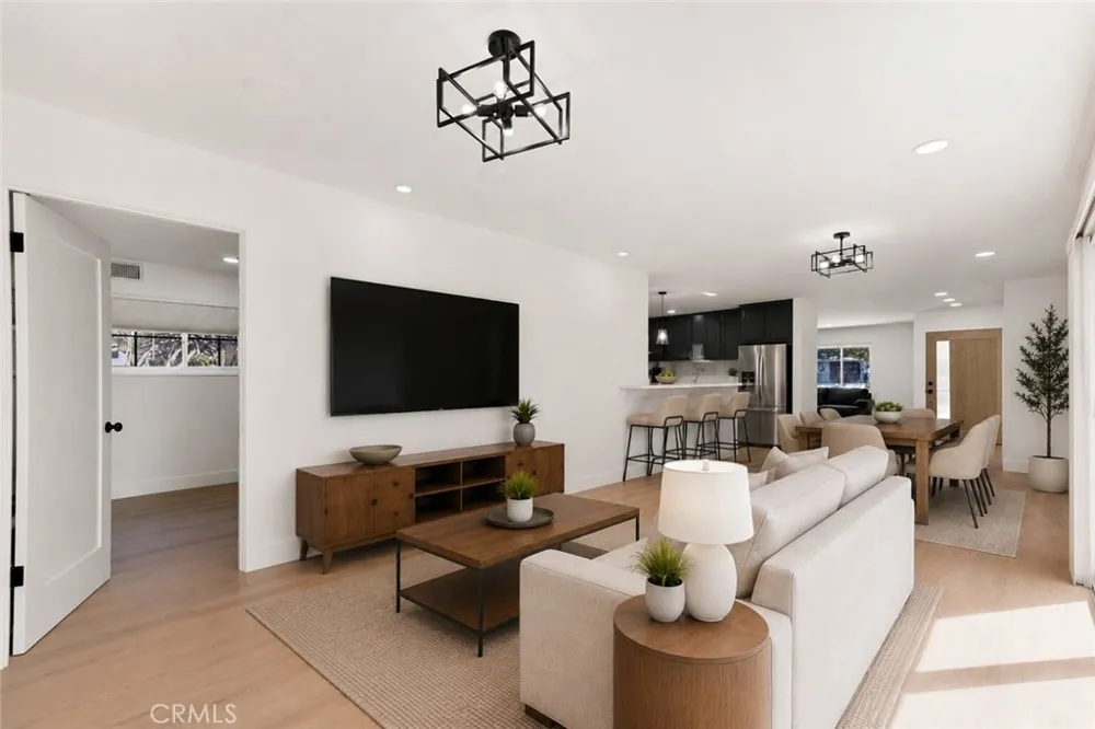 9425 Mclennan Avenue Northridge, CA 91343