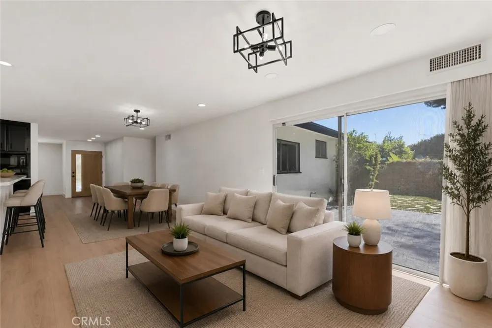 9425 Mclennan Avenue Northridge, CA 91343