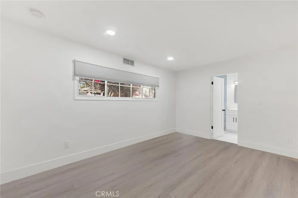 9425 Mclennan Avenue Northridge, CA 91343