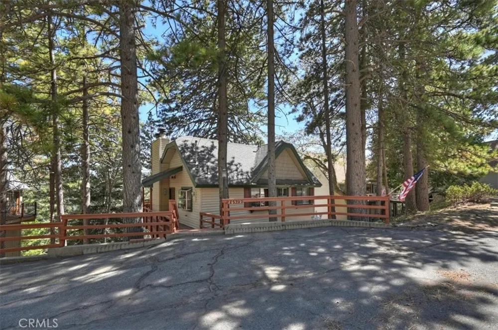26525 Walnut Hills Lake Arrowhead, CA 92352