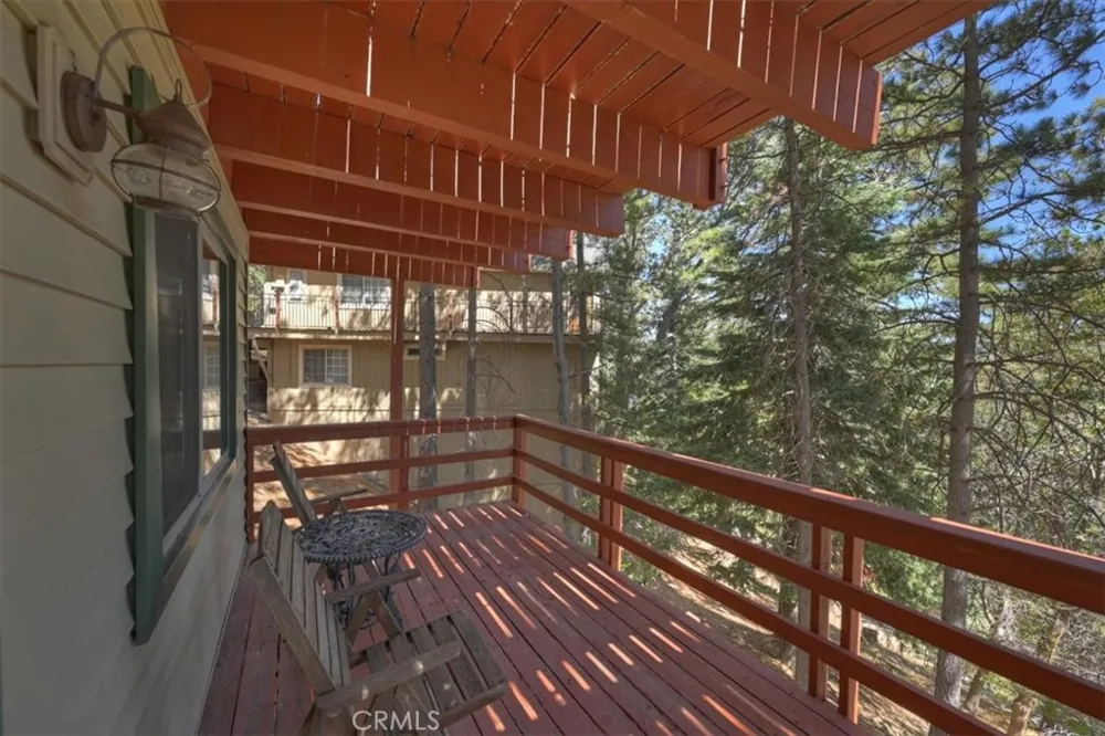 26525 Walnut Hills Lake Arrowhead, CA 92352