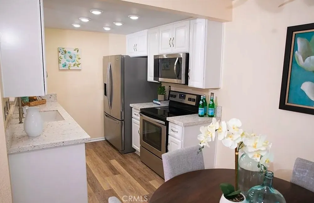638 Bridgeport Fullerton, CA 92833