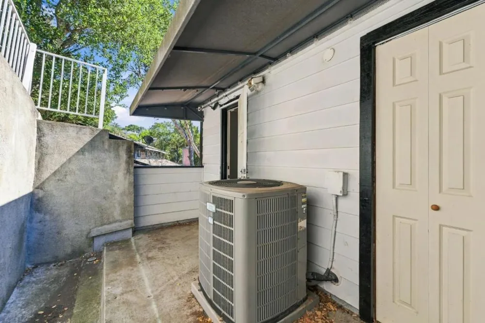 2702 Monte Cresta Drive Belmont, CA 94002