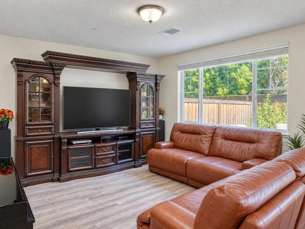 830 Dakota Drive Morgan Hill, CA 95037