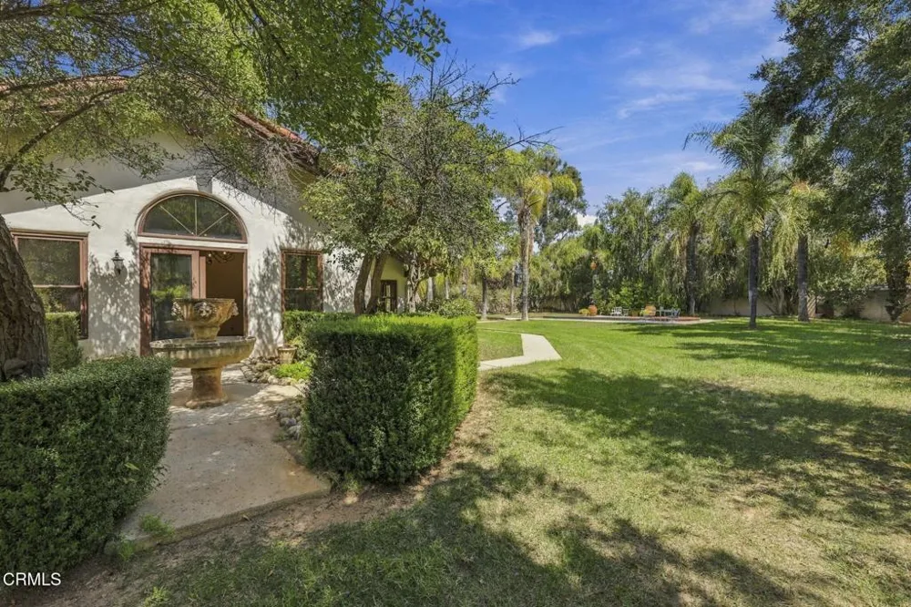 800 Oak Grove Court Ojai, CA 93023