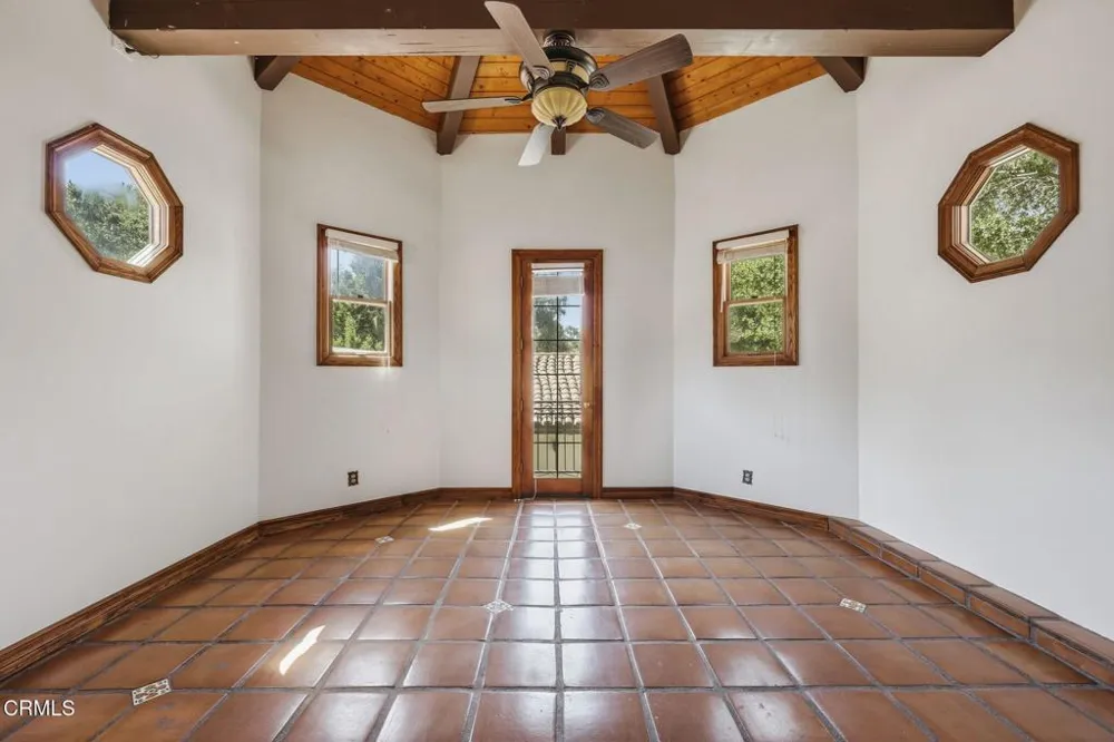 800 Oak Grove Court Ojai, CA 93023