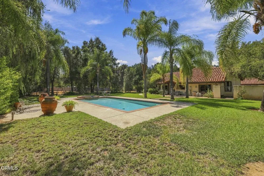 800 Oak Grove Court Ojai, CA 93023