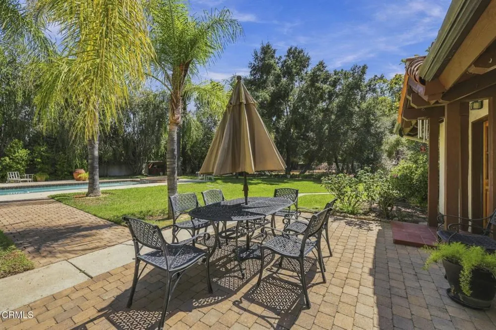 800 Oak Grove Court Ojai, CA 93023