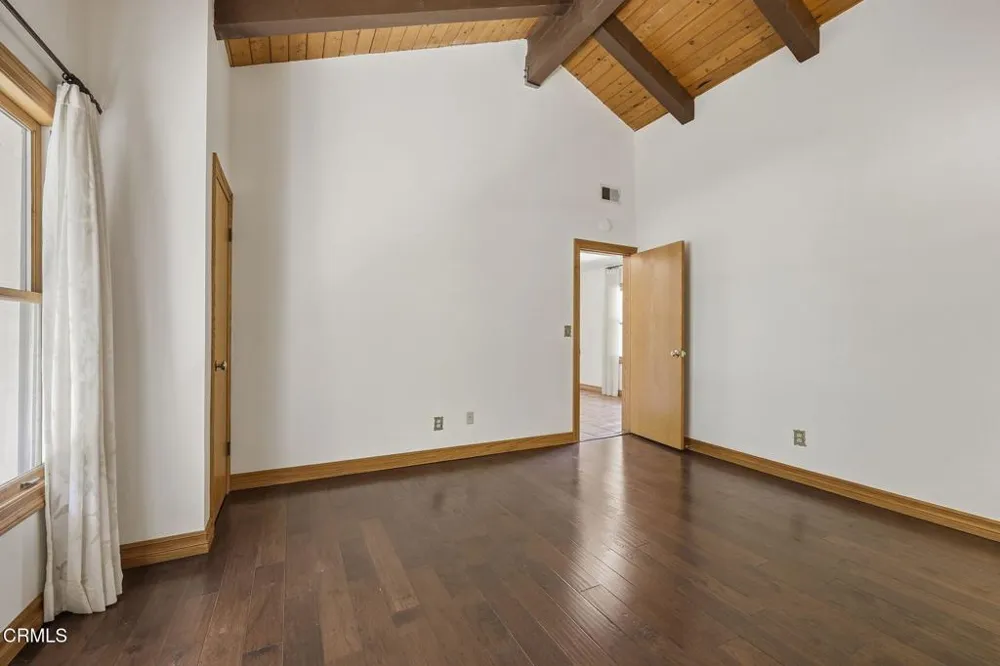 800 Oak Grove Court Ojai, CA 93023