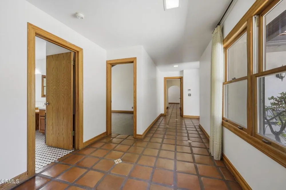 800 Oak Grove Court Ojai, CA 93023