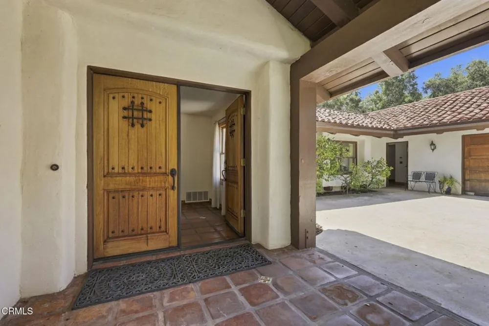 800 Oak Grove Court Ojai, CA 93023