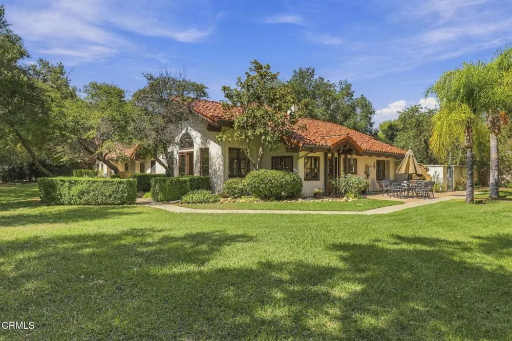 800 Oak Grove Court Ojai, CA 93023