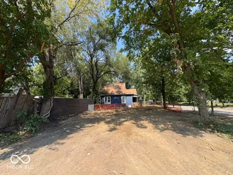 304 Oxford Avenue