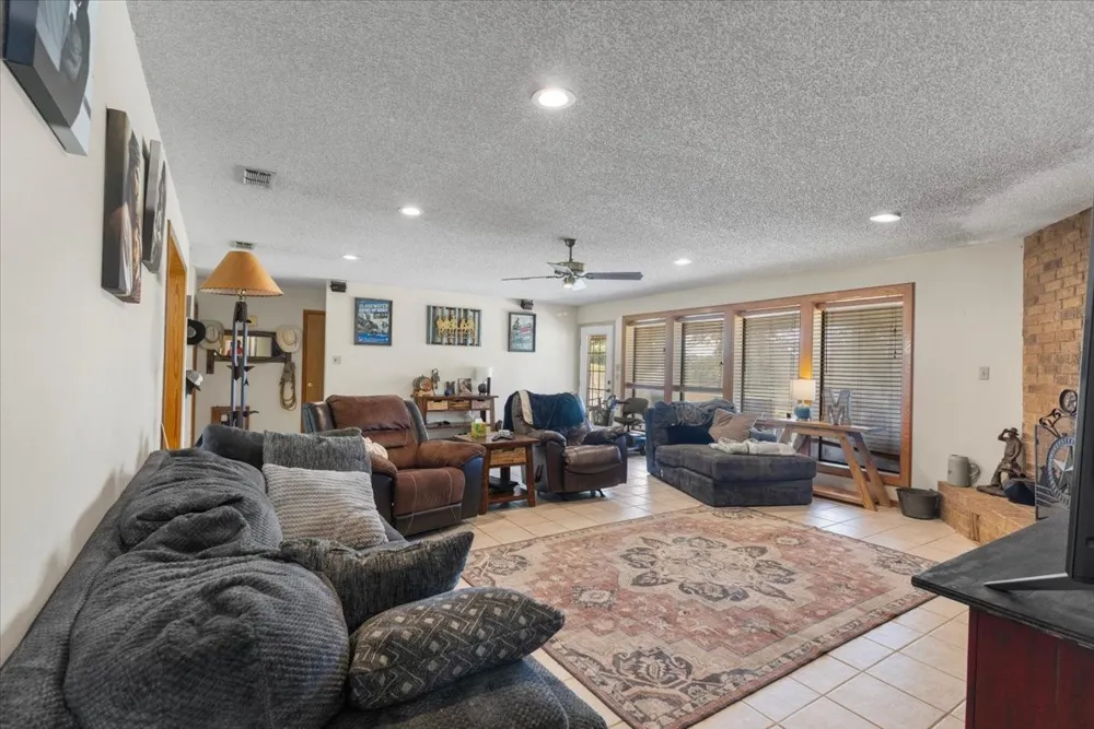 102 Private Road 3174 Gilmer, TX 75644