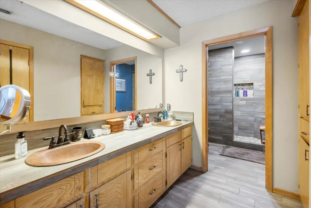 102 Private Road 3174 Gilmer, TX 75644