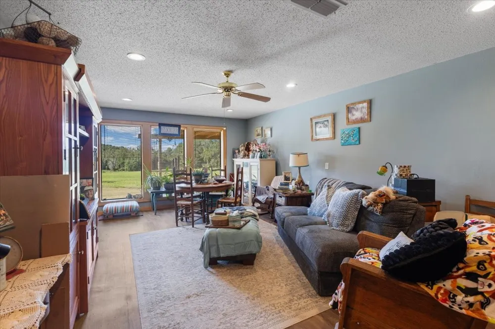 102 Private Road 3174 Gilmer, TX 75644