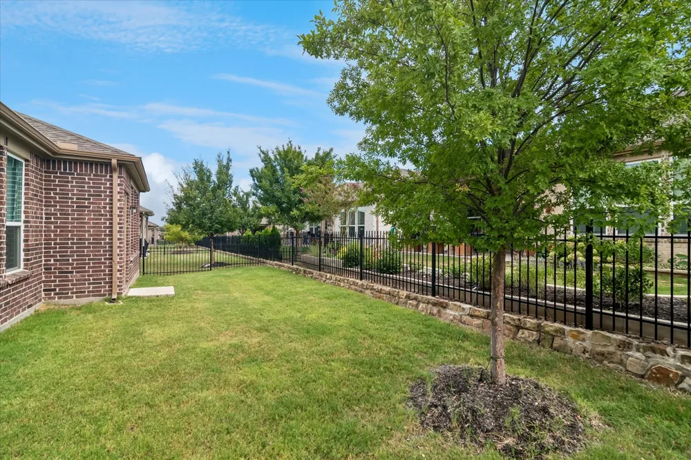 320 Long Pines Drive McKinney, TX 75071