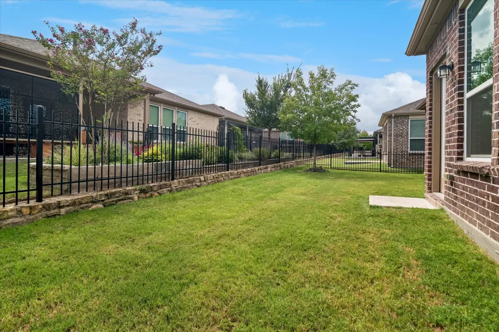 320 Long Pines Drive McKinney, TX 75071