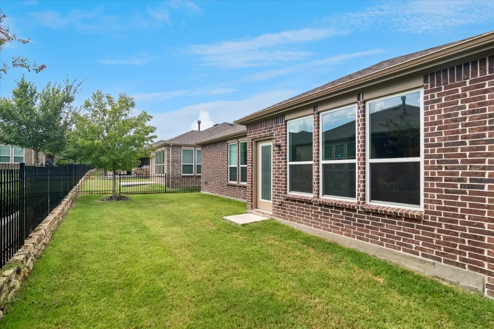 320 Long Pines Drive McKinney, TX 75071