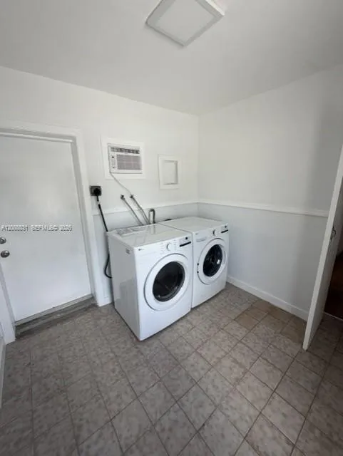 955 E 1st St #0 Hialeah, FL 33010