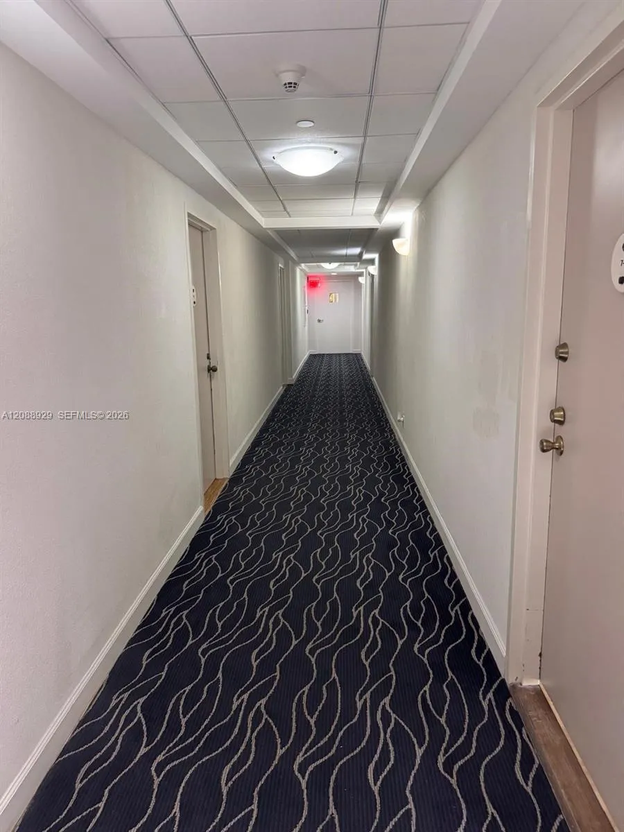 200 SE 15th Rd #7D Miami, FL 33129