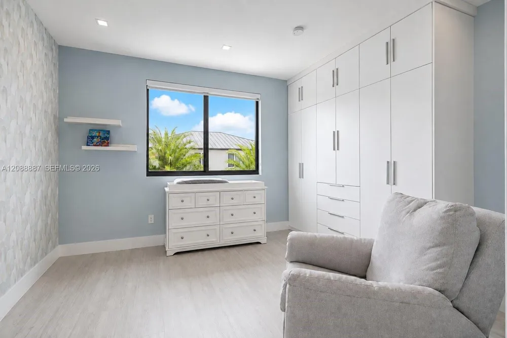 8872 NW 181st St Hialeah Gardens, FL 33018