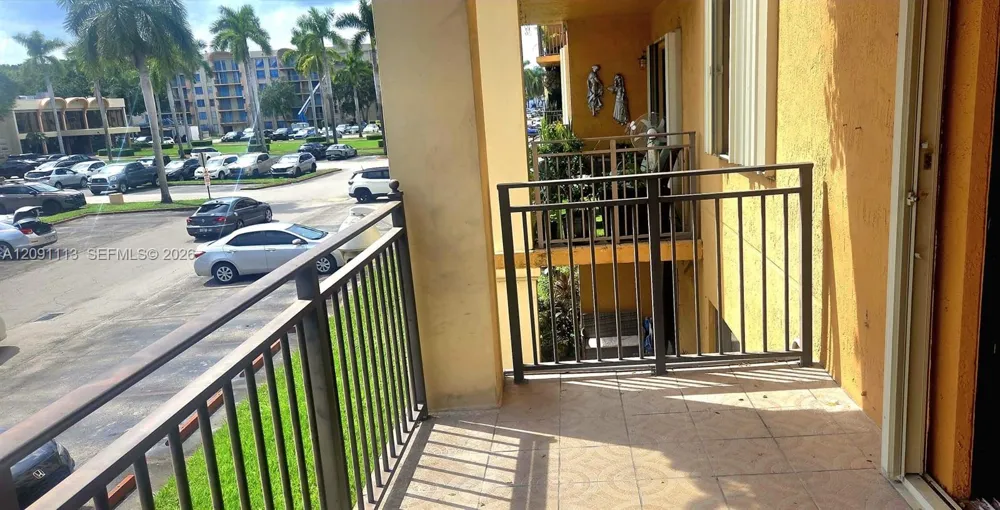 9300 Fontainebleau Blvd #E213 Miami, FL 33172