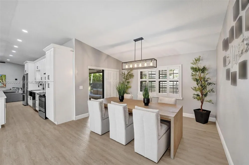 1871 NW 107th Ave Plantation, FL 33322