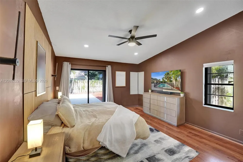1871 NW 107th Ave Plantation, FL 33322