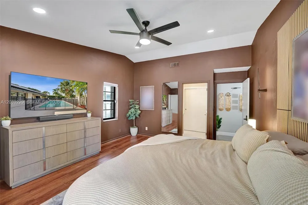 1871 NW 107th Ave Plantation, FL 33322