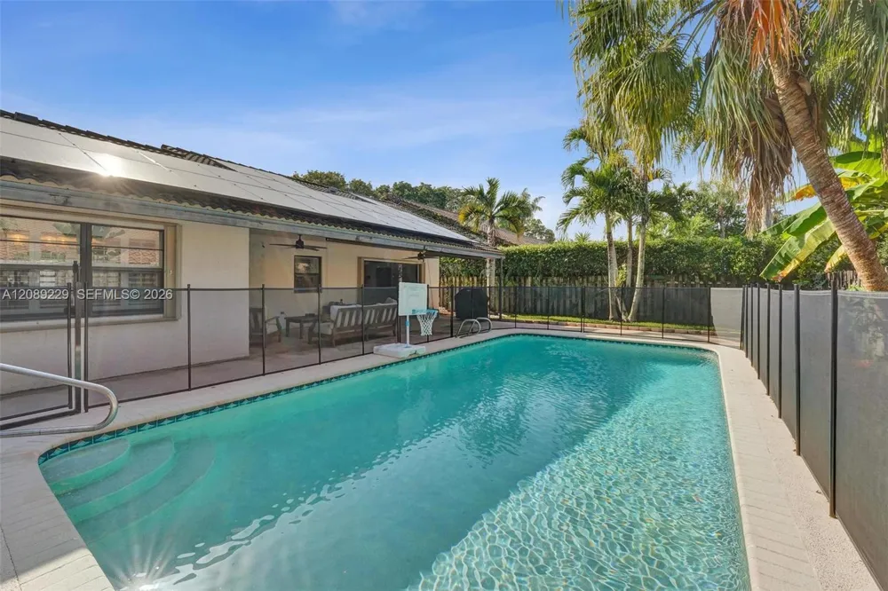 1871 NW 107th Ave Plantation, FL 33322