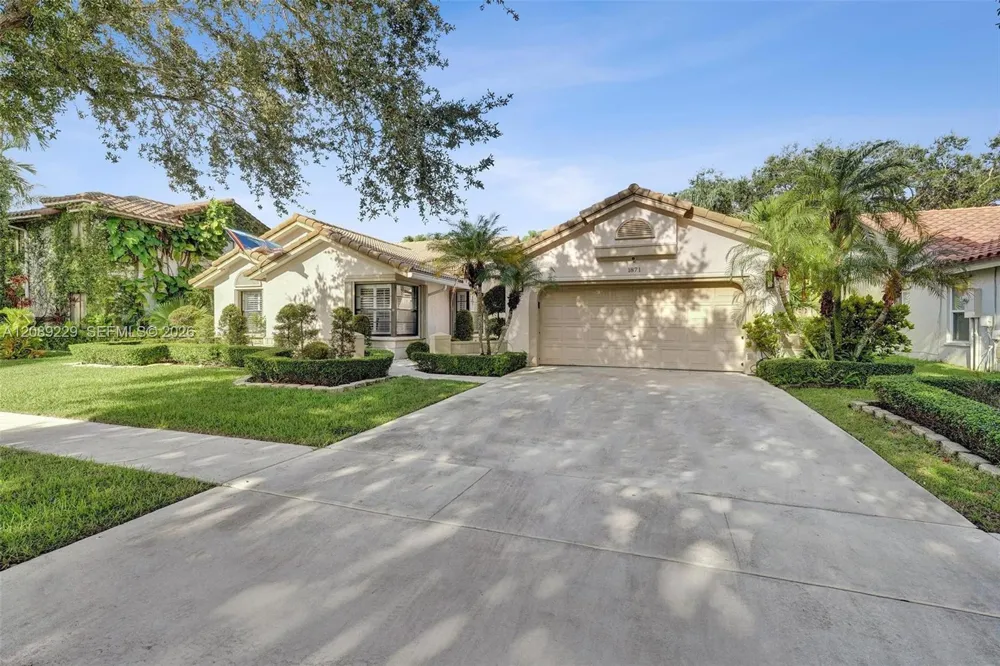 1871 NW 107th Ave Plantation, FL 33322