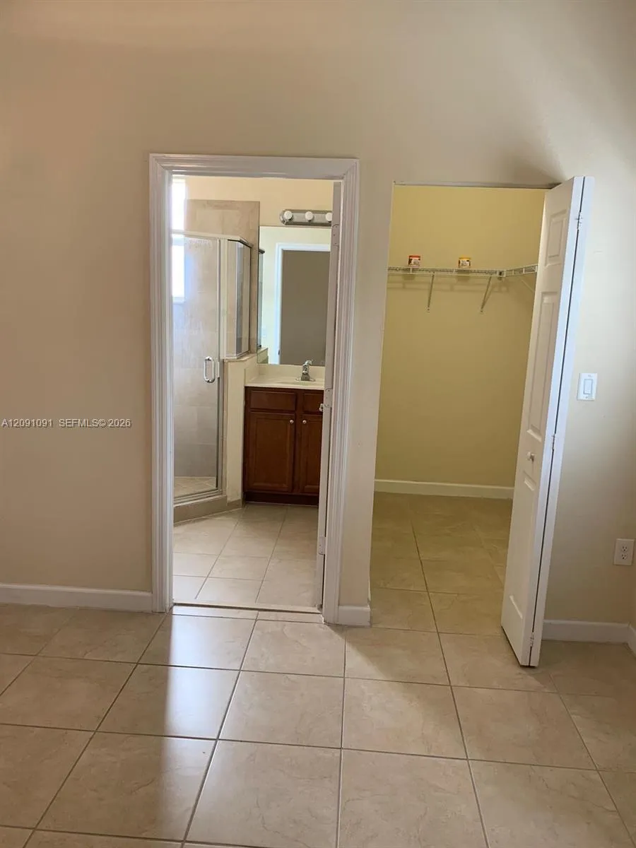 17087 SW 93rd St #0 Miami, FL 33196