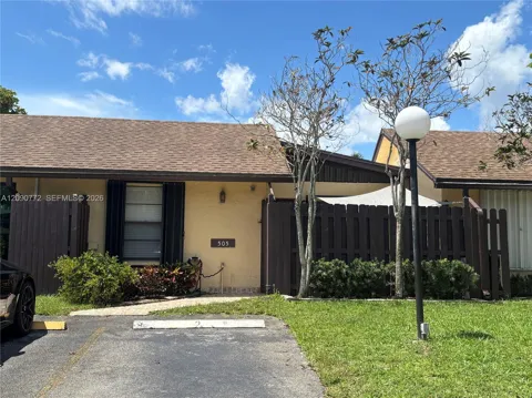 505 Briarwood Cir #2-59
