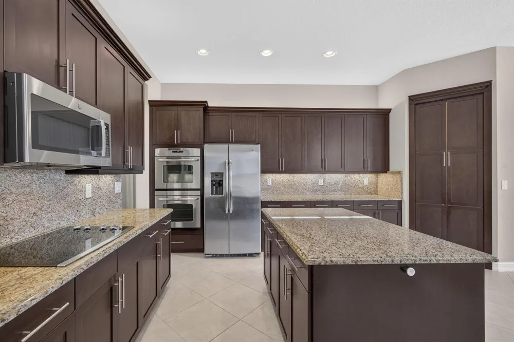 11117 Lynwood Palm Way Palm Beach Gardens, FL 33412