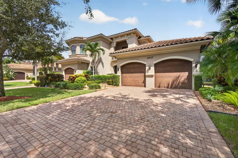 11117 Lynwood Palm Way Palm Beach Gardens, FL 33412