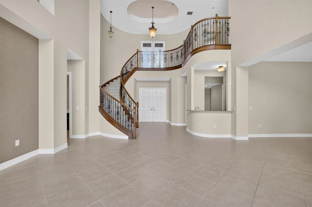 11117 Lynwood Palm Way Palm Beach Gardens, FL 33412
