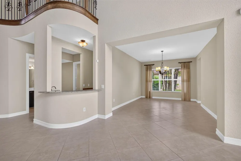 11117 Lynwood Palm Way Palm Beach Gardens, FL 33412