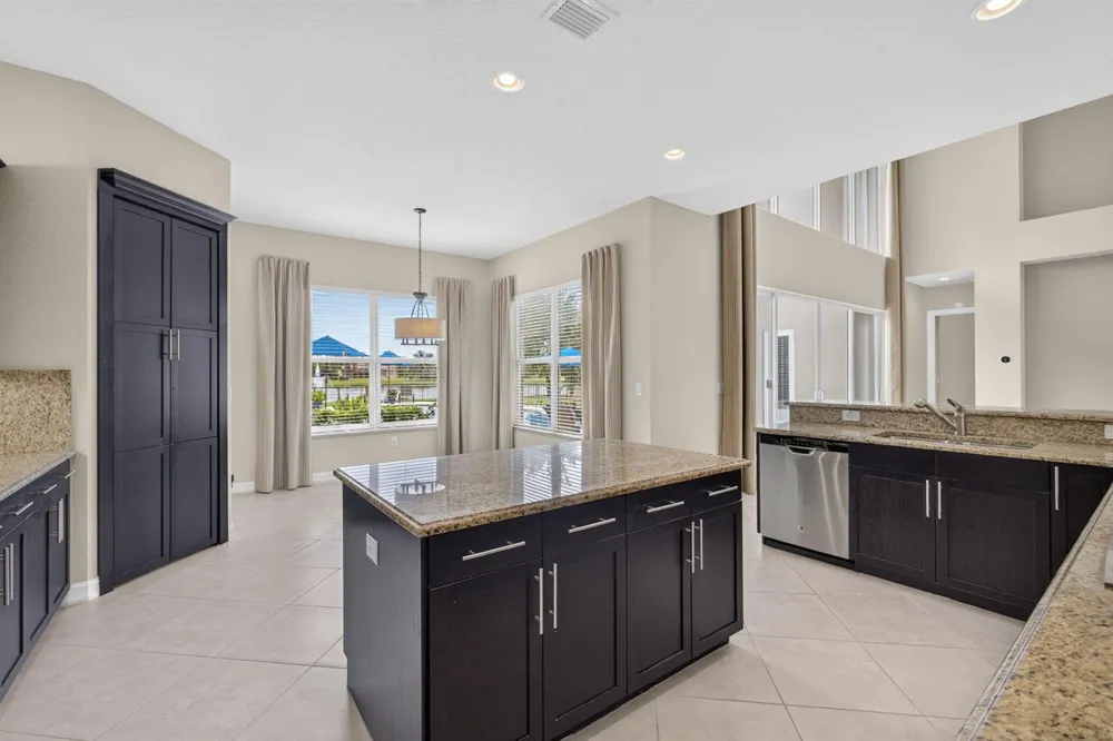 11117 Lynwood Palm Way Palm Beach Gardens, FL 33412
