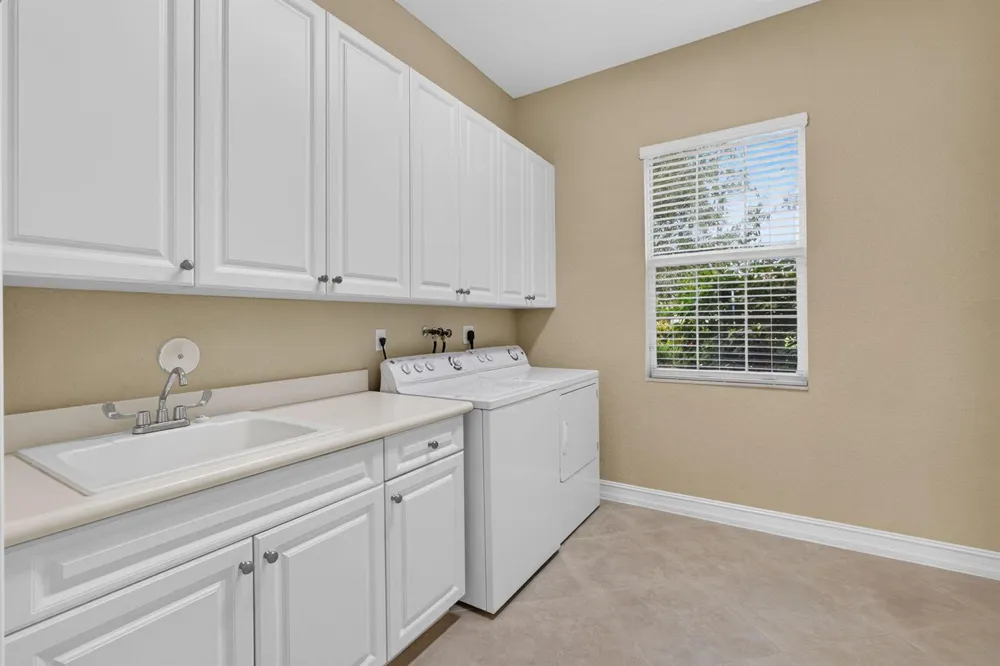 11117 Lynwood Palm Way Palm Beach Gardens, FL 33412