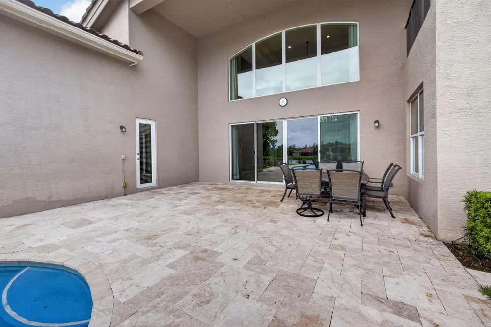 11117 Lynwood Palm Way Palm Beach Gardens, FL 33412