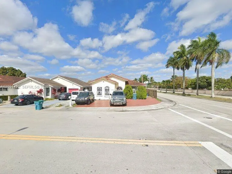 14201 SW 48th Ln Miami, FL 33175