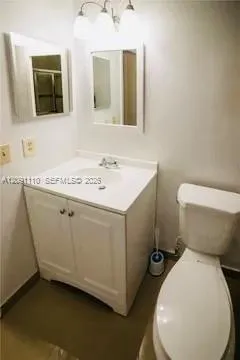 8818 SW 113th Place Cir E #. Miami, FL 33176