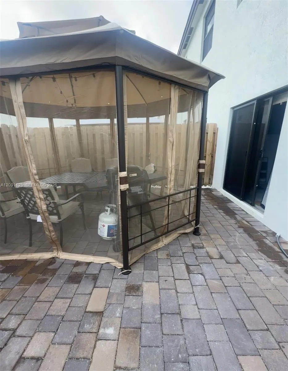 23049 SW 129th Pl #23049 Miami, FL 33170